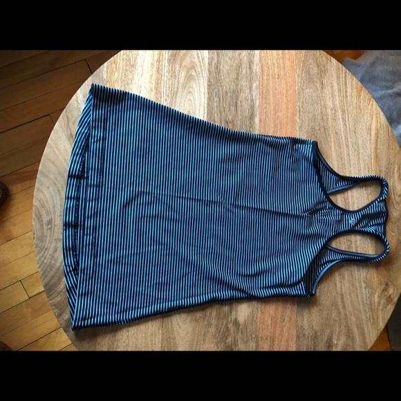 Lululemon Cool Racerback Tank-Size 6 - Picture 8 of 8